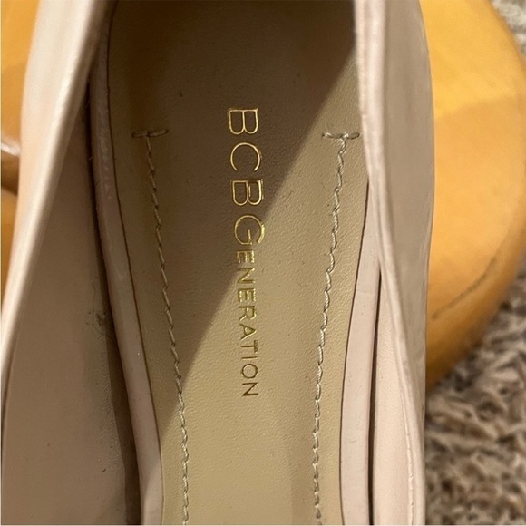 BCBGENERATION Skie Nude Tan Pump Sz 8 - Picture 8 of 10